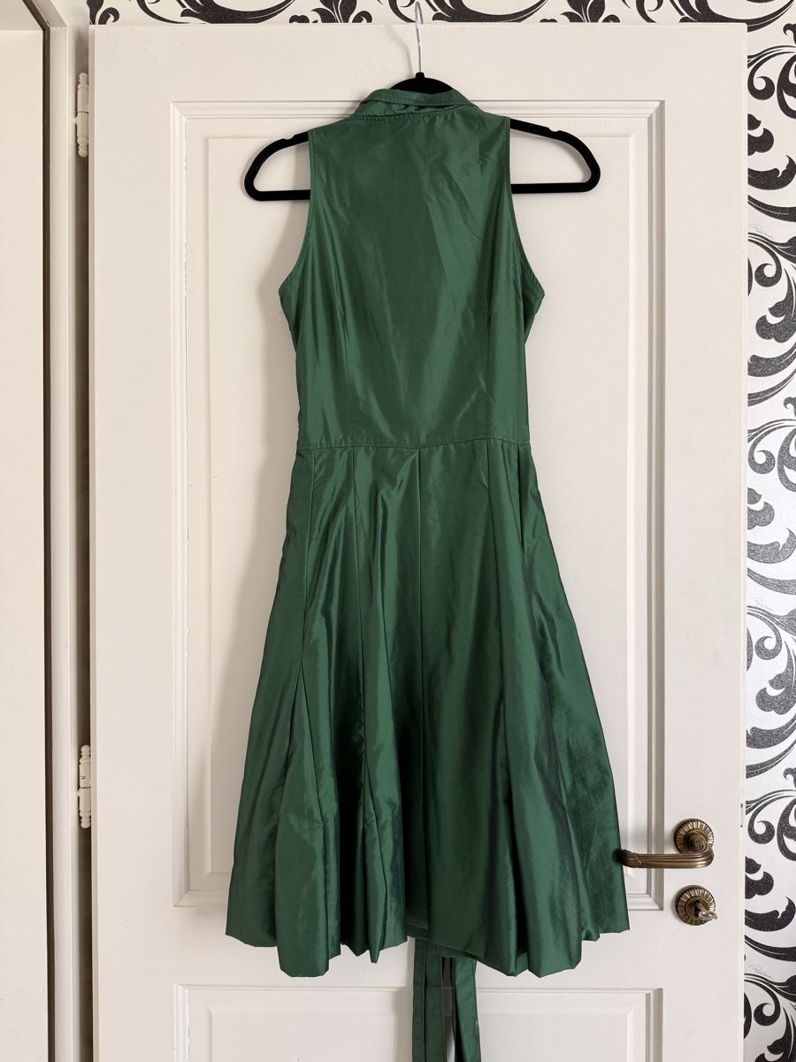 Vestiti: Elegant Green Dress – Usato da Corsier-sur-Vevey venduto da Kristina.Nova 3