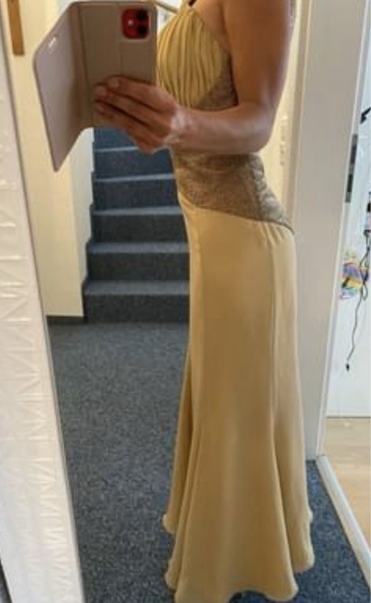 Heine Vestiti: ABEND/FEST KLEID S(WERT 229 chf ) – Nuovo (secondo la descrizione) da Turbenthal venduto da 310707 1