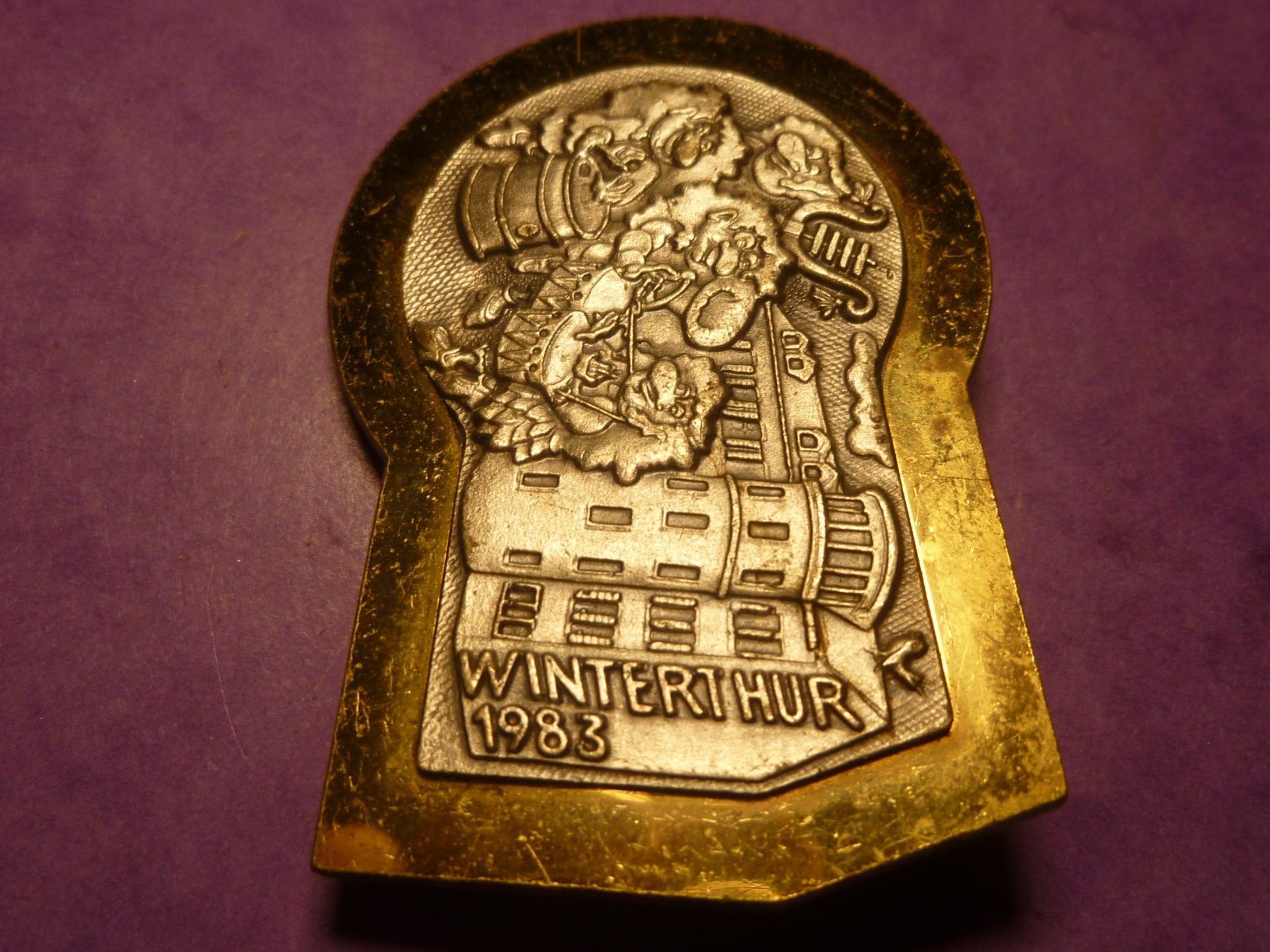 Plaquettes & Badges: WINTERTHUR  1983 GOLD – D'occasion à Ried (Muotathal) par Mandarin02