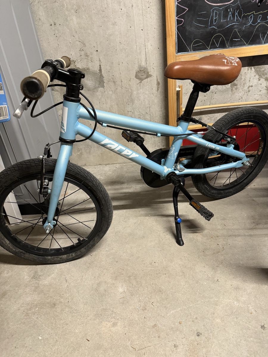 Biciclette: Kindervelo mit 2 Extra Rädern – Usato da Zürich venduto da mar_ccs2