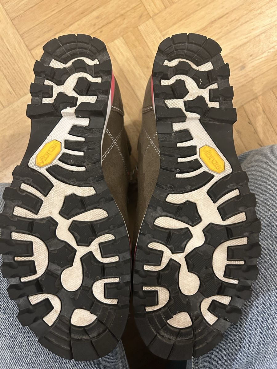 Dolomite Scarpe da donna: Damen Dolomite Wanderschuh – Usato da Laupen ZH venduto da JasRahBee 2