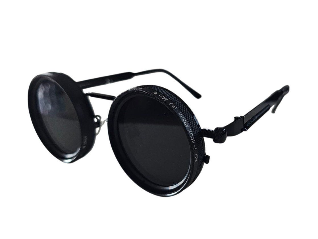 Brillen & Gläser: Sonnenbrille Retro mit verstellbarem Licht – Neu und originalverpackt aus Langenthal von SecondChanceShop