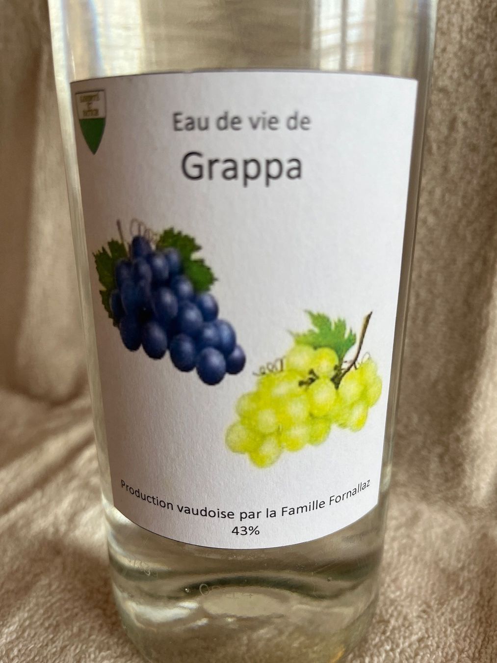 Bevande alcoliche: Bouteille d’eau de vie de Grappa – Nuovo (secondo la descrizione) da Goumoens-la-ville venduto da sfornallaz 1