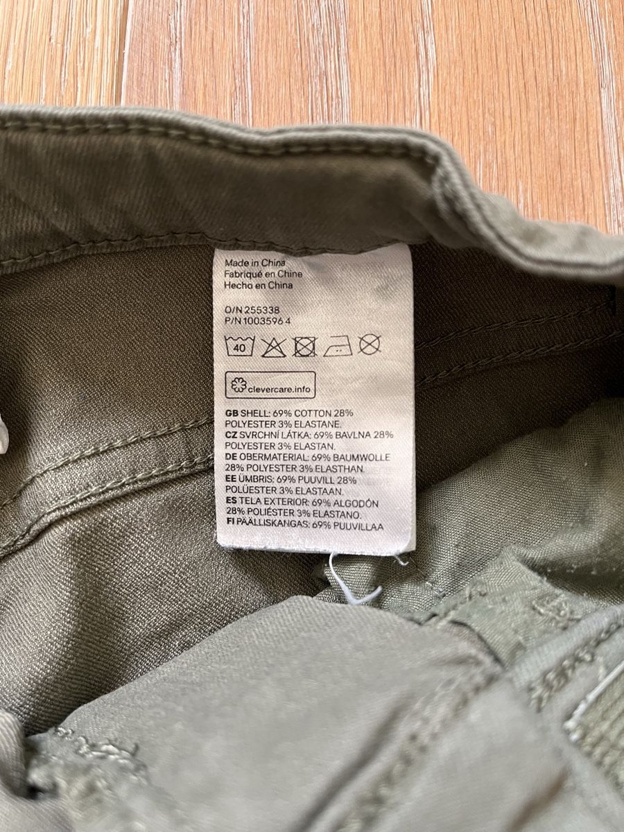 H&M Pantaloni: H&M CARGOS T 140cm BON ÉTAT – Usato da Puplinge venduto da Amazekids 4
