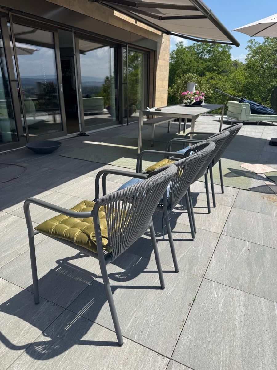 Pfister Sedie: 4er Set Gartenstühle mit Polster – Usato da Uster venduto da gandscooper 2