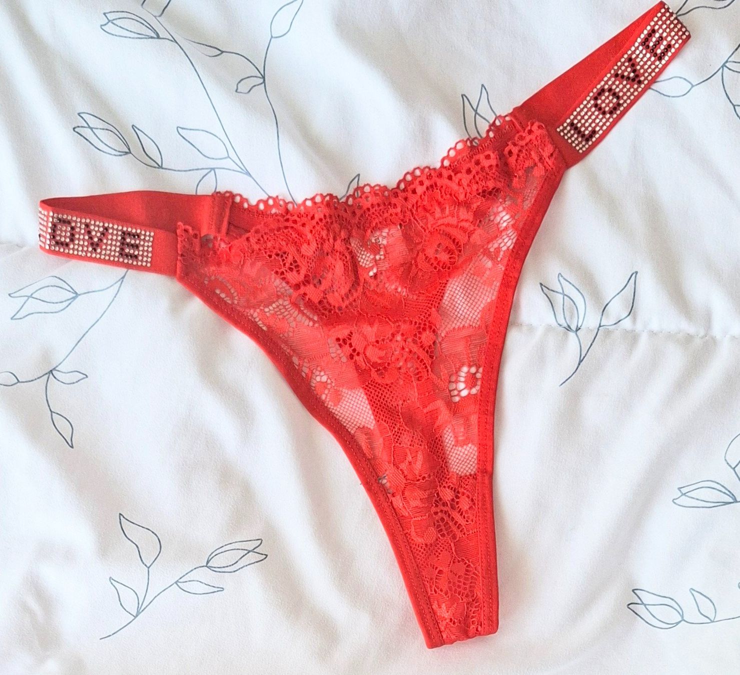 Altra biancheria intima: 1 schöner  Spitzen Tanga gr L – Nuovo (secondo la descrizione) da Reinach AG venduto da nicki024