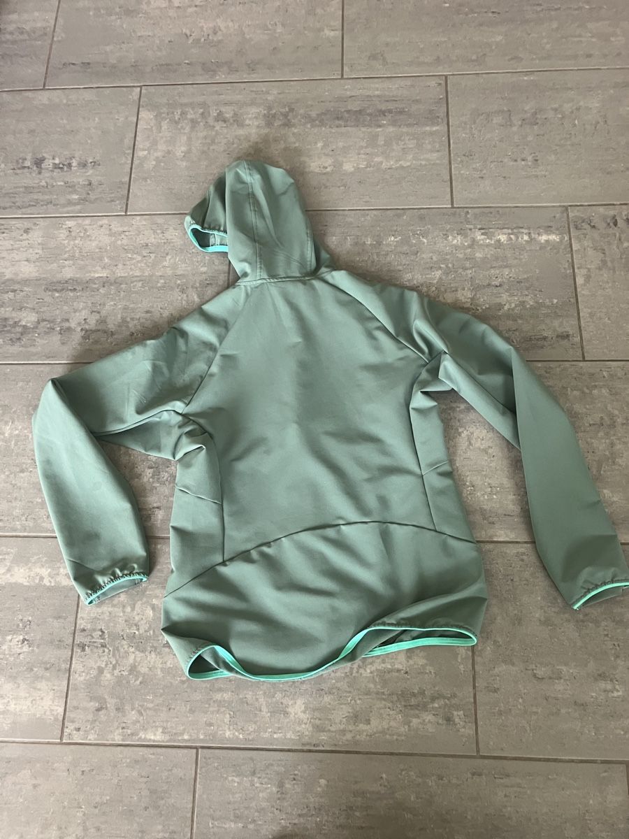 Trevolution Giacche: Trevolution Softshell Damenjacke Gr. 40 – Nuovo (secondo la descrizione) da Mühlethurnen venduto da sinaj02 1