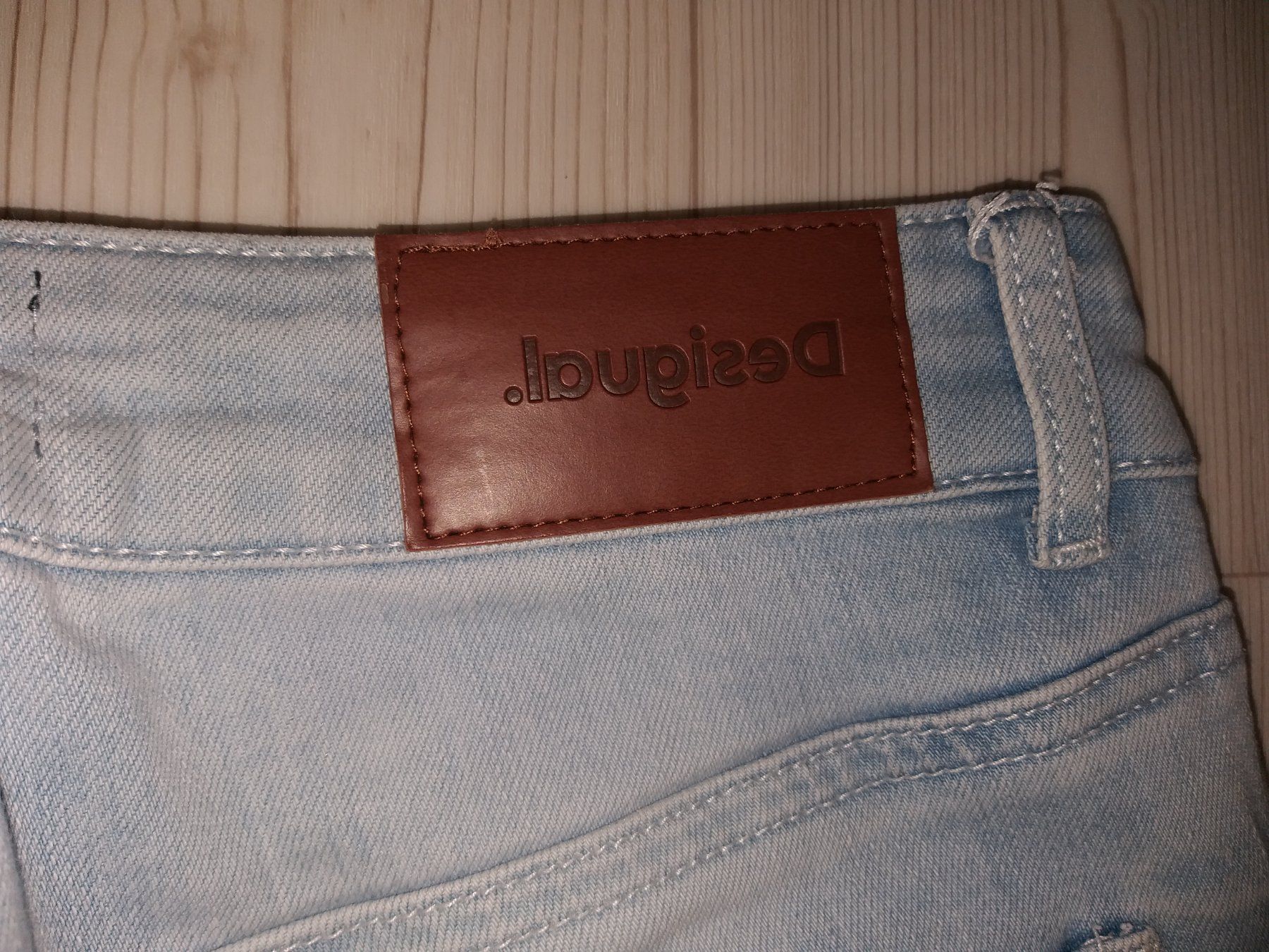 Desigual Jeans: Jeans DESIGUAL  Taille / Grosse W 26......... – Gebraucht aus Cossonay-ville von Super-Price-Quality 6