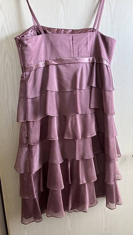 Robes: Kleid / Festkleid – D'occasion à Goldach par ManuelaE03 1
