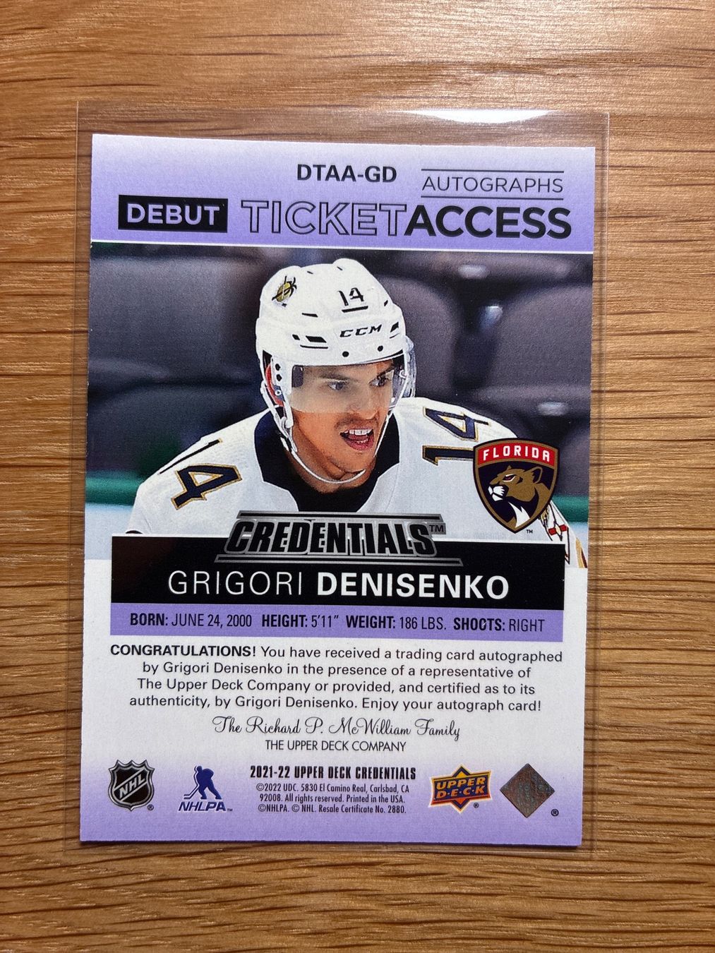 Topps Cartes à collectionner: Upper Deck Credentials Grigori Denisenko Panthers Auto /10 – D'occasion à Wangenried par Garagara 1