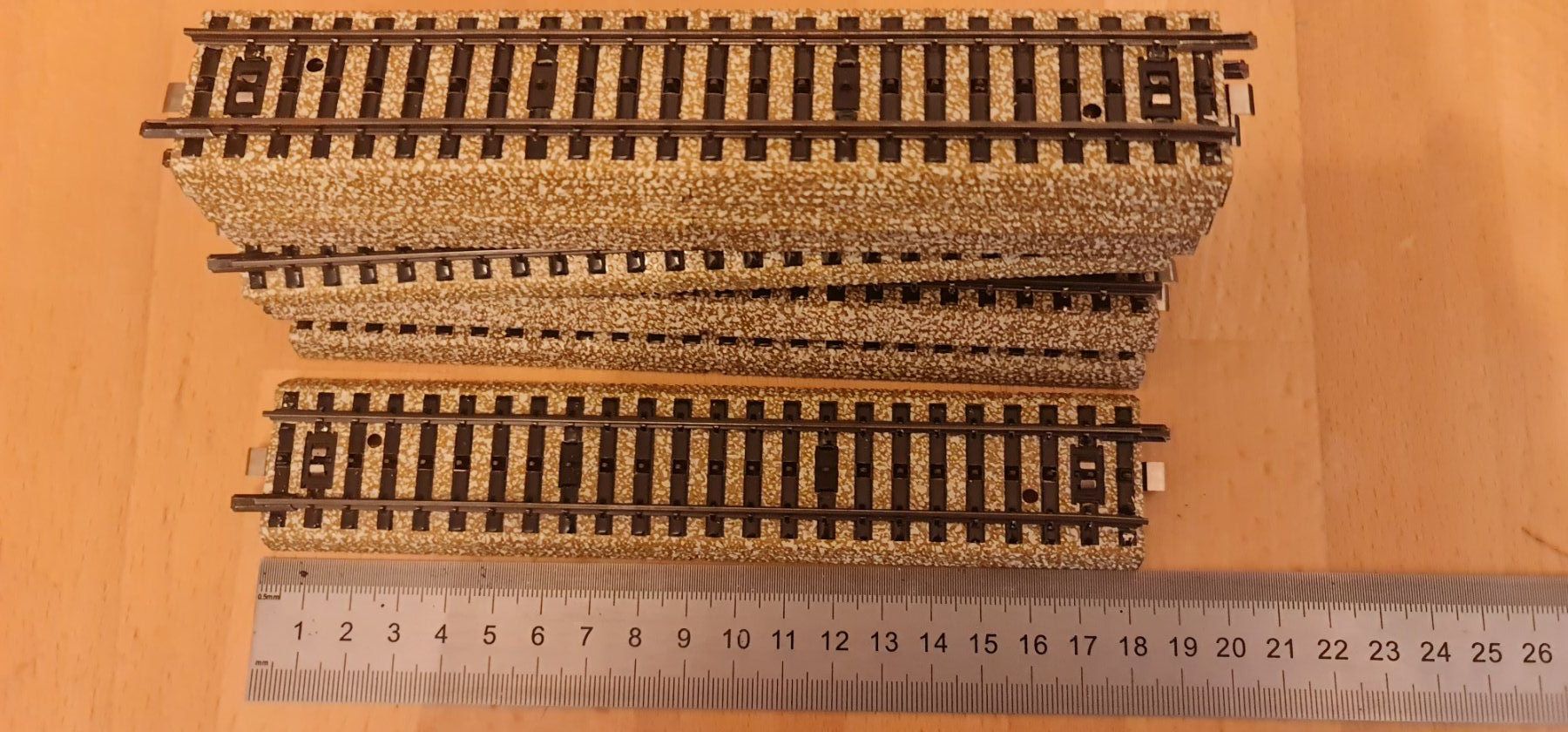 Märklin Modellini di ferrovie: Märklin H0 Schienen, 20 Stück – Usato da Meiringen venduto da Logia