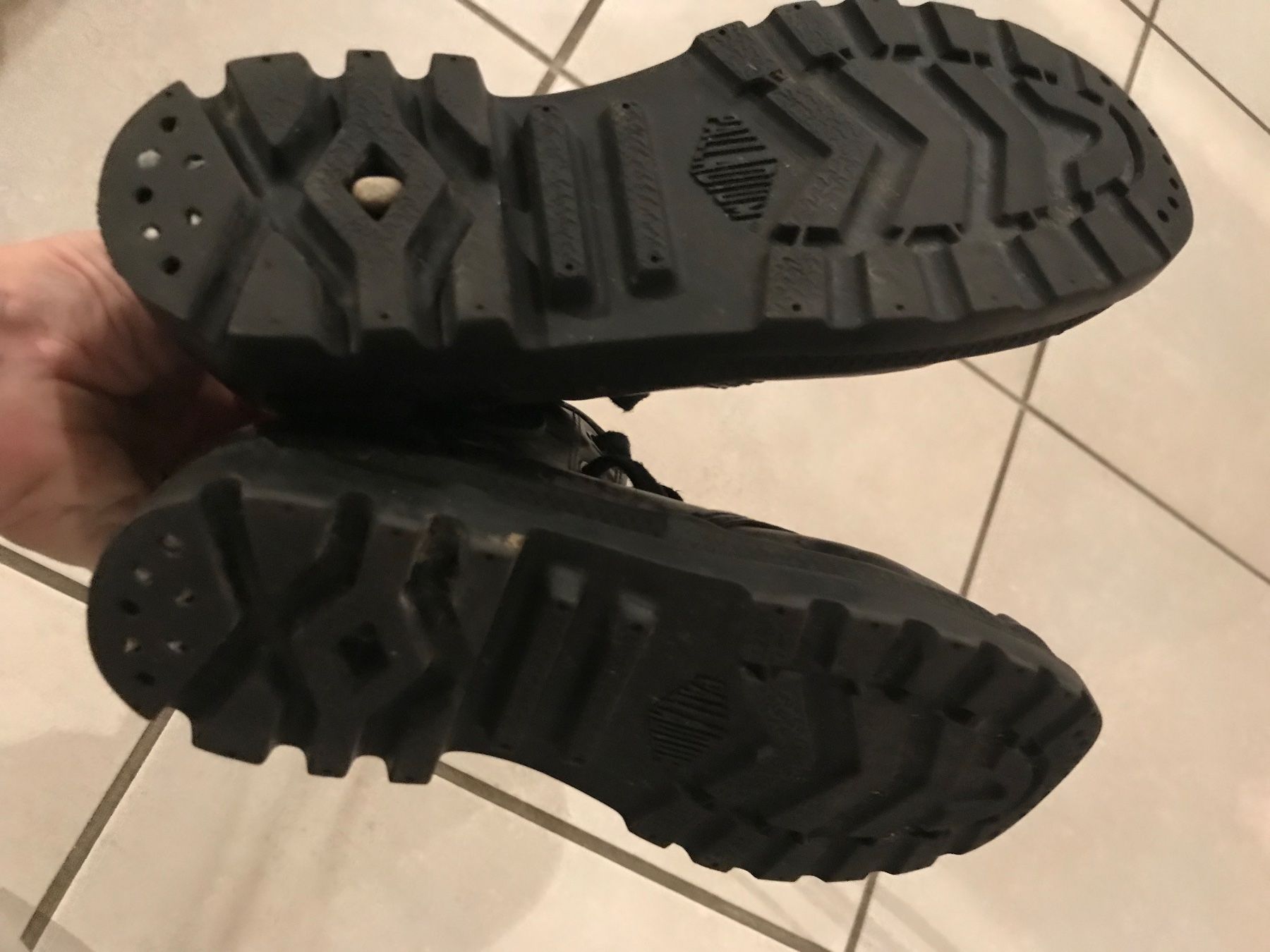 Scarpe da donna: Schuhe stiefeletten schwarz Grösse 37 – Usato da Grüningen venduto da kleiderstar 3