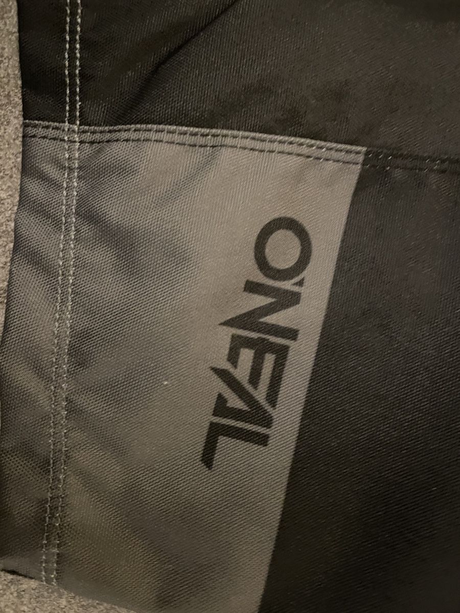 Pantalons: ONEAL MTB Shorts Kinder – D'occasion à Brunegg par kiki_faca 2