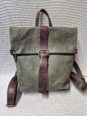 Robuster, schöner Leder Rucksack grün, braun