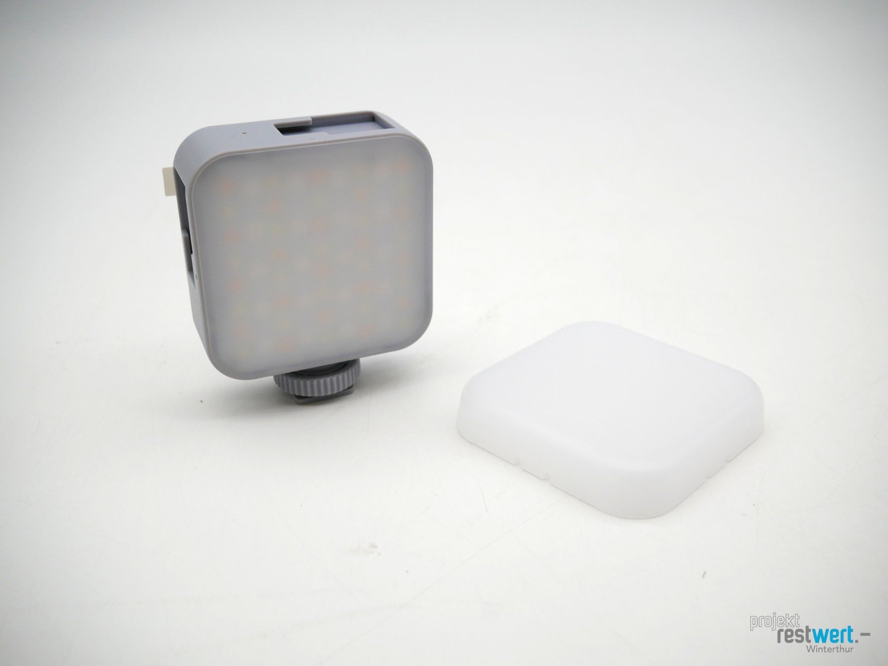 Lampen: NEEWER Mini tragbares LED Licht – Neu (gemäss Beschreibung) aus Winterthur von Restwert_Winterthur 1