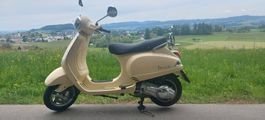 Piaggio Vespa LX 125