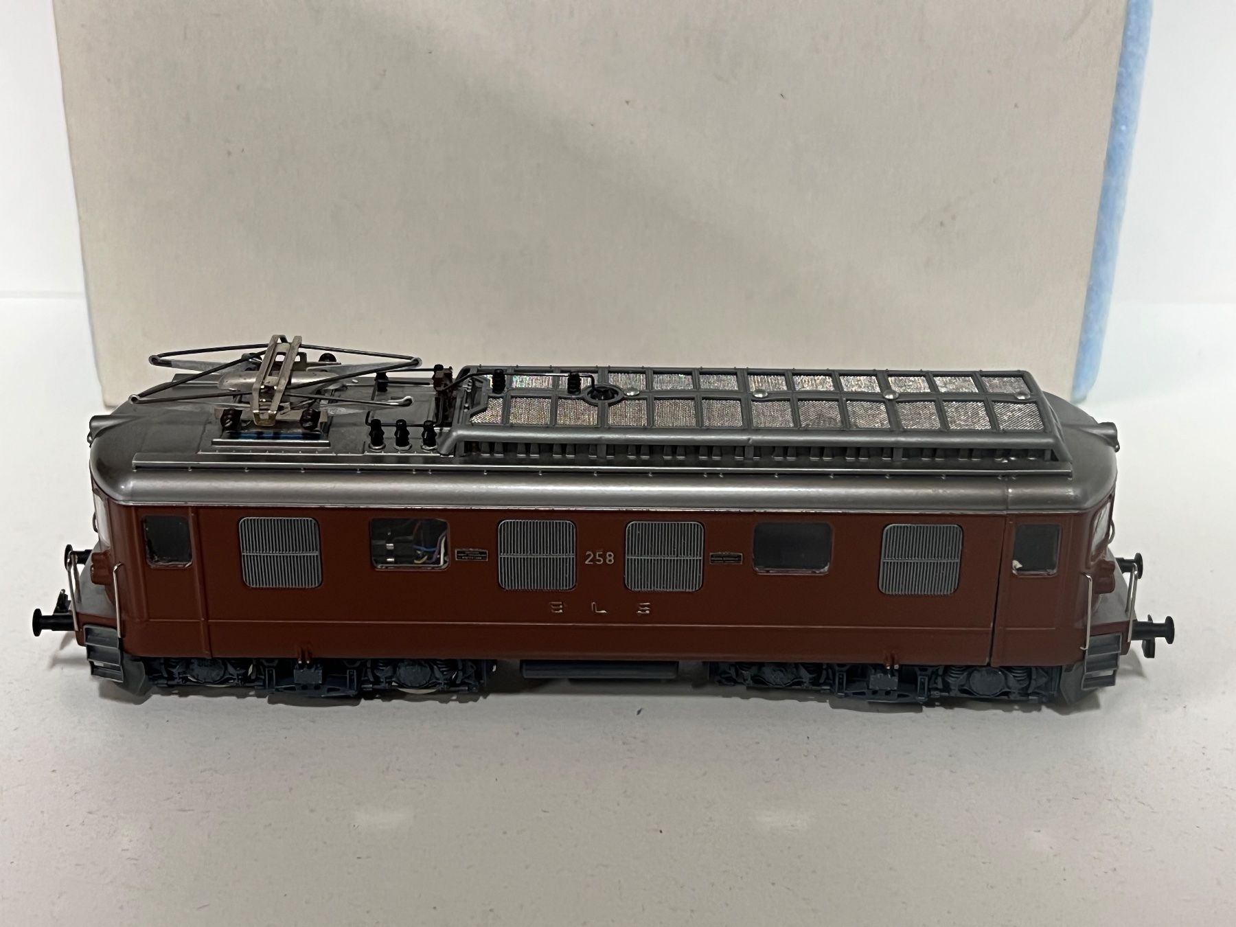 Modellini di ferrovie: Swimo BLS Ae4/4 H0/AC LED Digital – Usato da Geroldswil venduto da TopTrain54 6