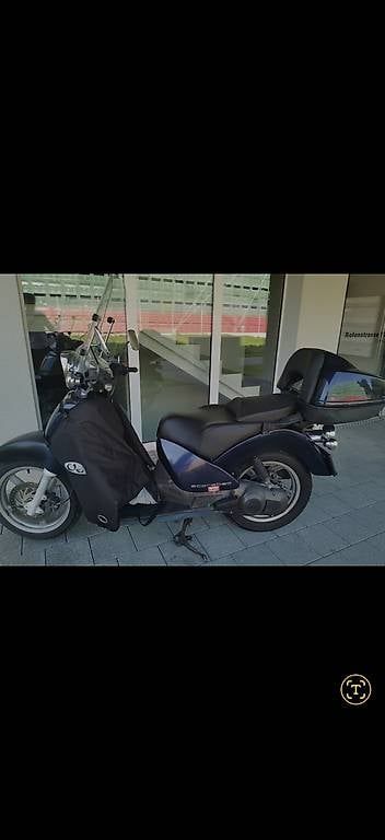Scooter:  Aprilia Scarabeo 125 – Usato da bischofzell venduto da mayk25