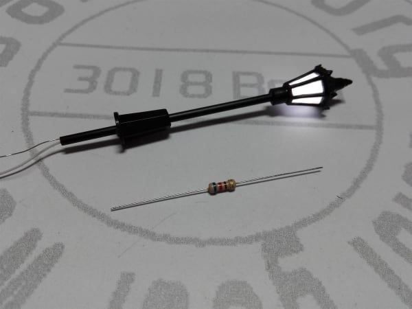Modelleisenbahnen: Nostalg. LED-Platzlaterne 12-20V AC/DC - ACTION - – Neu (gemäss Beschreibung) aus Luzern von Salefactory 3