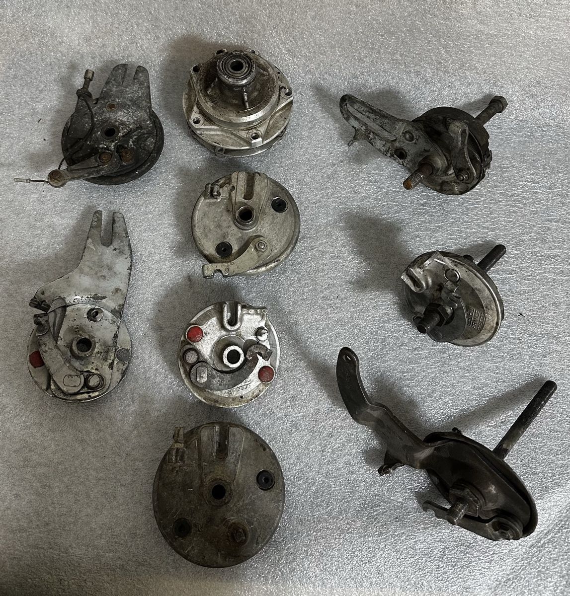 Puch Ciclomotori: Puch Maxi Bremsankerplatte / Bremsschild Konvolut – Difettoso da Amriswil venduto da es_sell 4