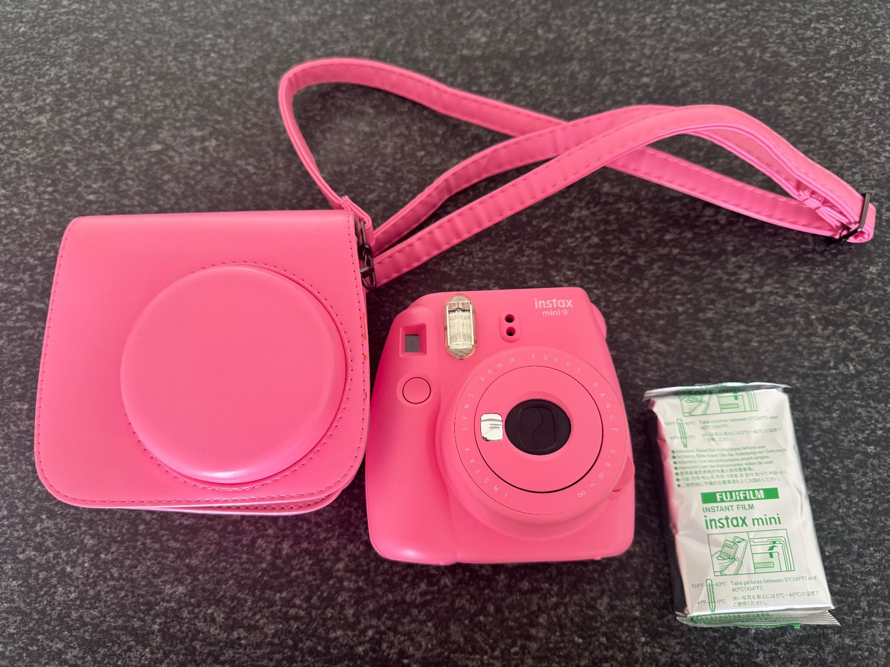Fujifilm Fotocamera: Instax mini 9 pink – Usato da Otelfingen venduto da Flower-Power20