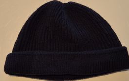 Warme Wintermuetze, Dunkelblau, Neuwertig, Top Zustand!