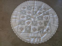 antike geschickte Tischdecke floral 165 cm