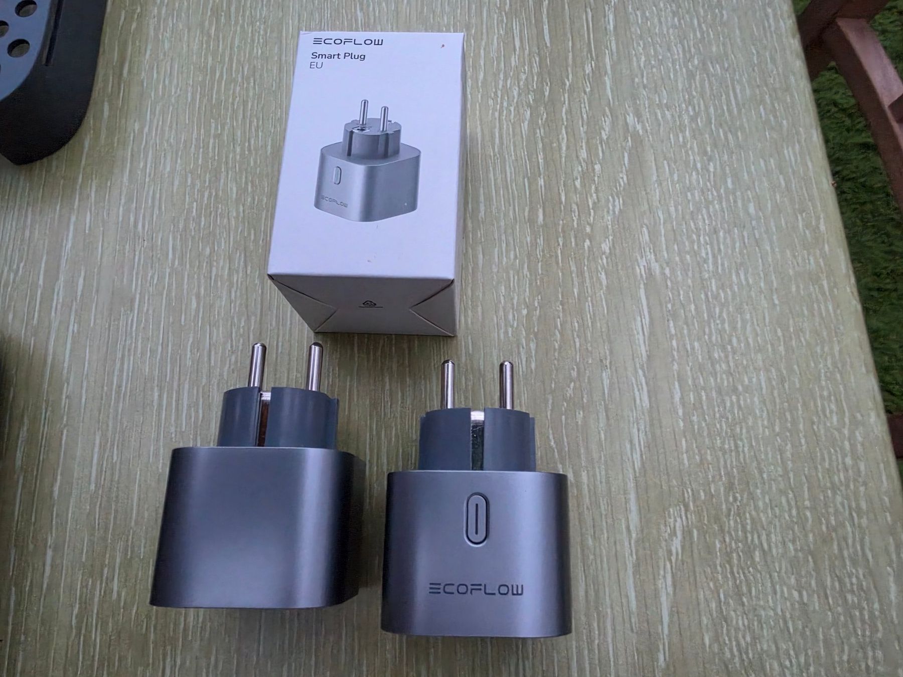 Ecoflow Inverter: EcoFlow PowerStream Wechselrichter + 3x Smart Plug Bundle – Usato da Titterten venduto da Honig-Bienen 2