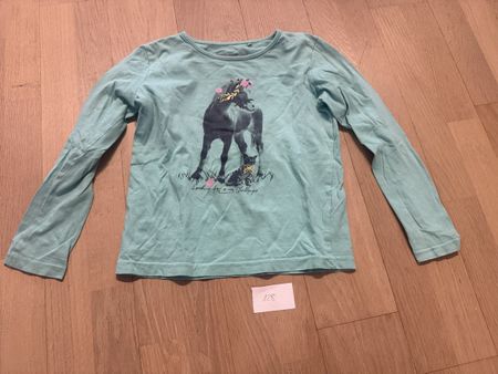 Hübsches Langarmshirt mit Pferde-Motiv, Grösse 128