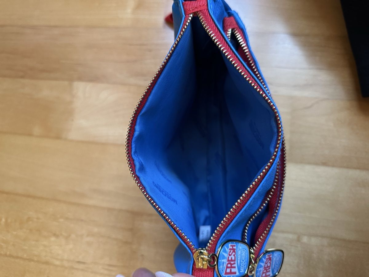 Moschino Custodie per cosmetici: Moschino Kosmetik Tasche Necessaire – Nuovo (secondo la descrizione) da Luzern venduto da ariazalea 3