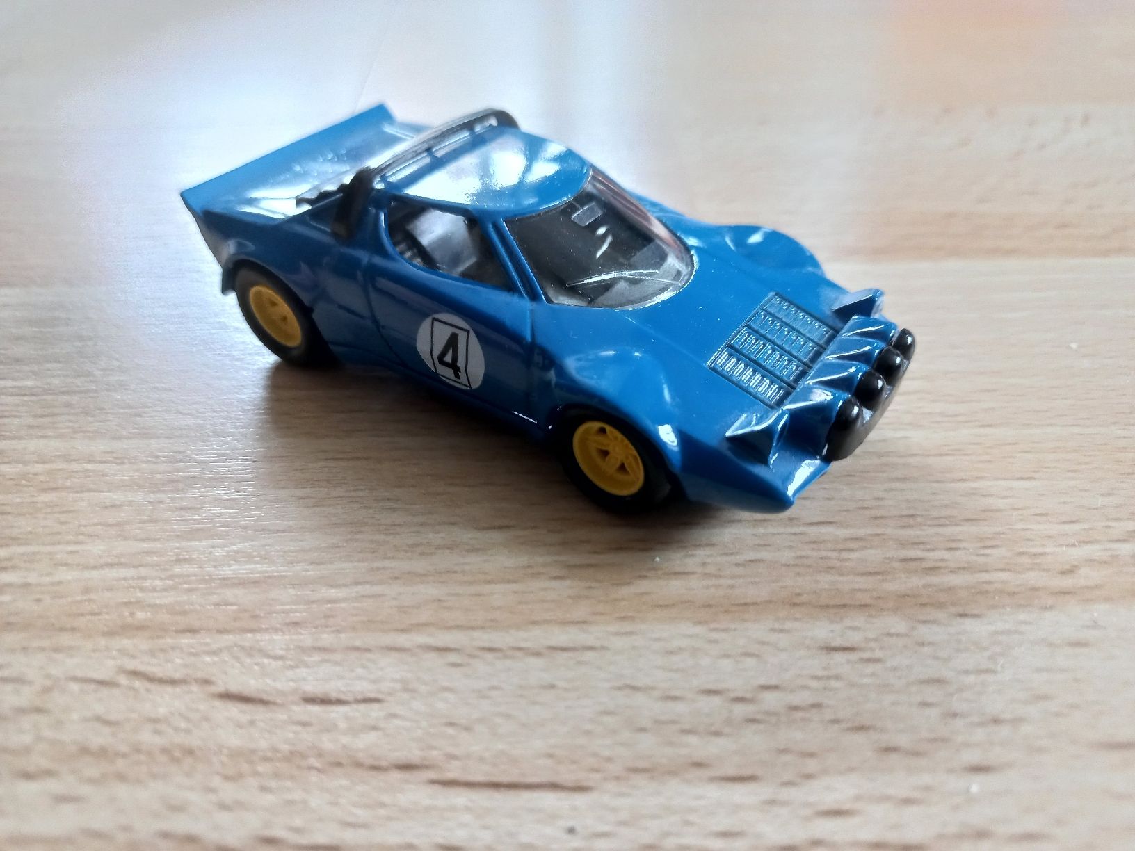 Lancia Voitures modèles: Lancia Stratos 1/43 Solido – D'occasion à Attalens par remy_s00 2
