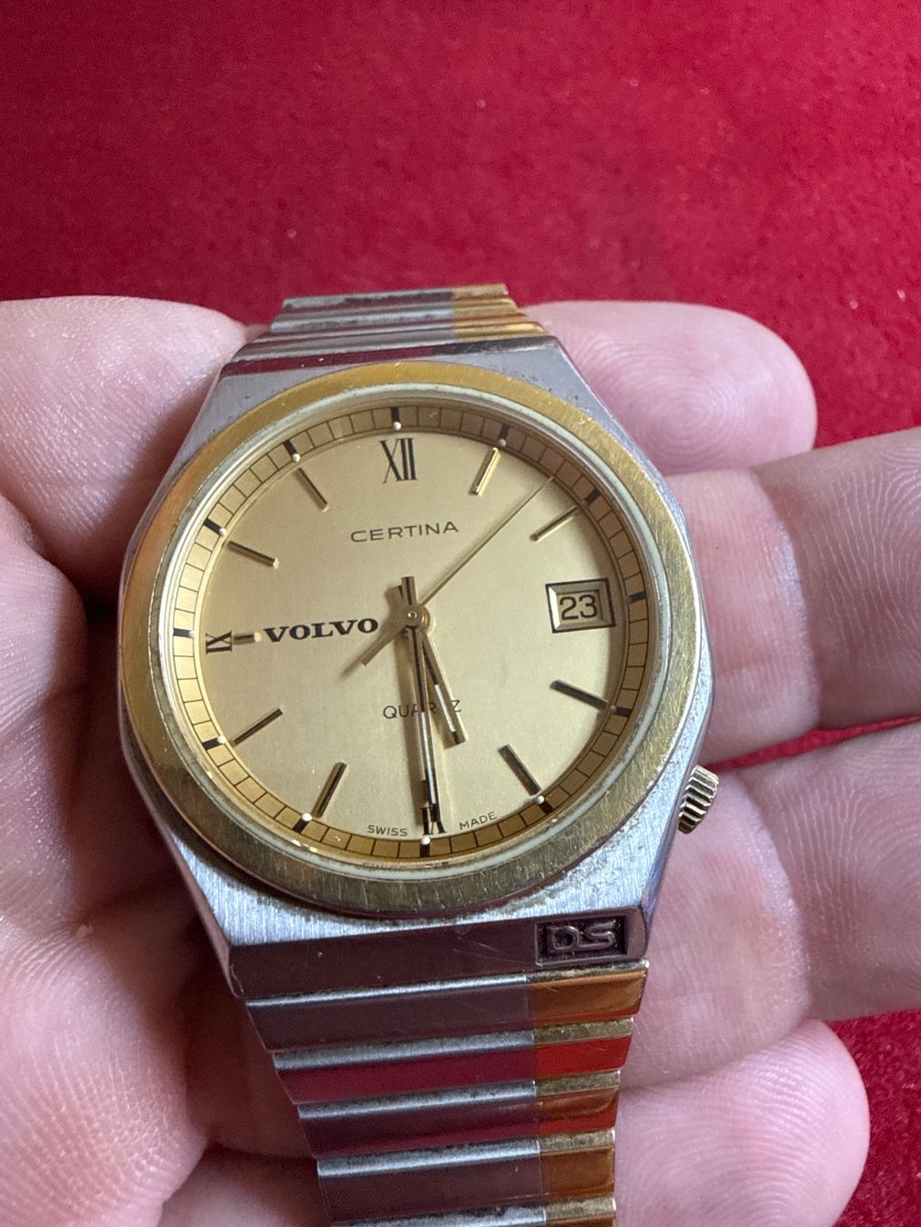 Certina Orologi: Certina Volvo 36 mm – Usato da Pfeffingen venduto da Allhandelklgwatches