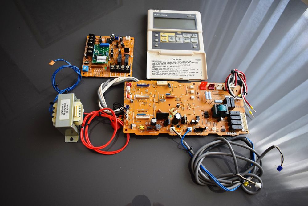 DAIKIN Air Conditioner - Controller Electronic Set (Gebraucht) in ...