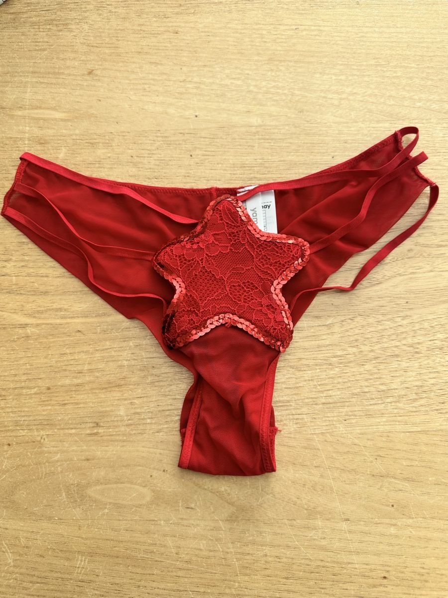 Altra biancheria intima: Slip – Nuovo (secondo la descrizione) da visp venduto da Kmemo1