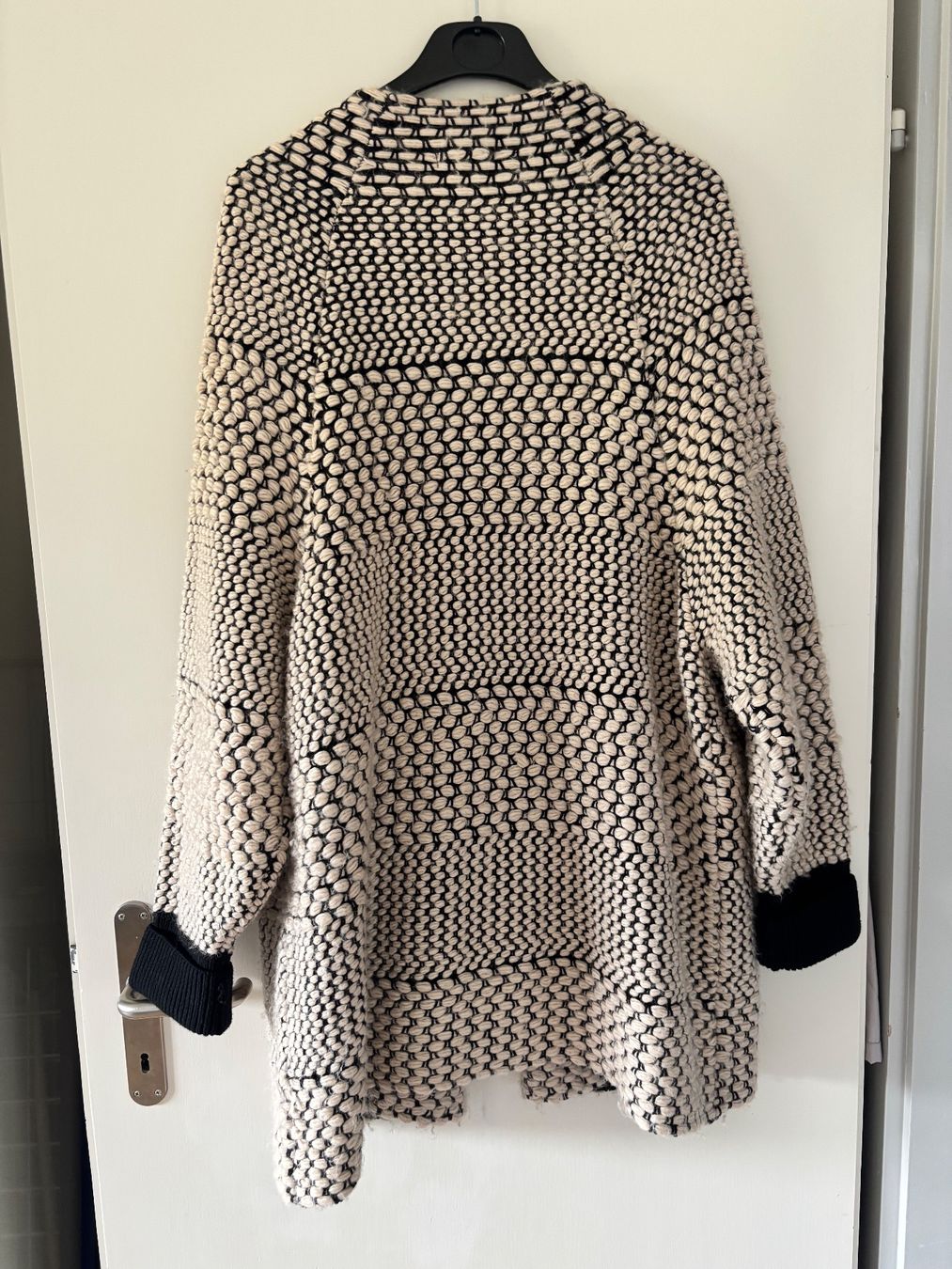 H&M Giacche: Kuschelige H&M Strickjacke, Grösse L – Usato da Gurzelen venduto da stefi2774 1