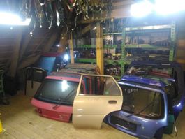 Toyota Starlet EP81-P8 Ersatzteile Türe