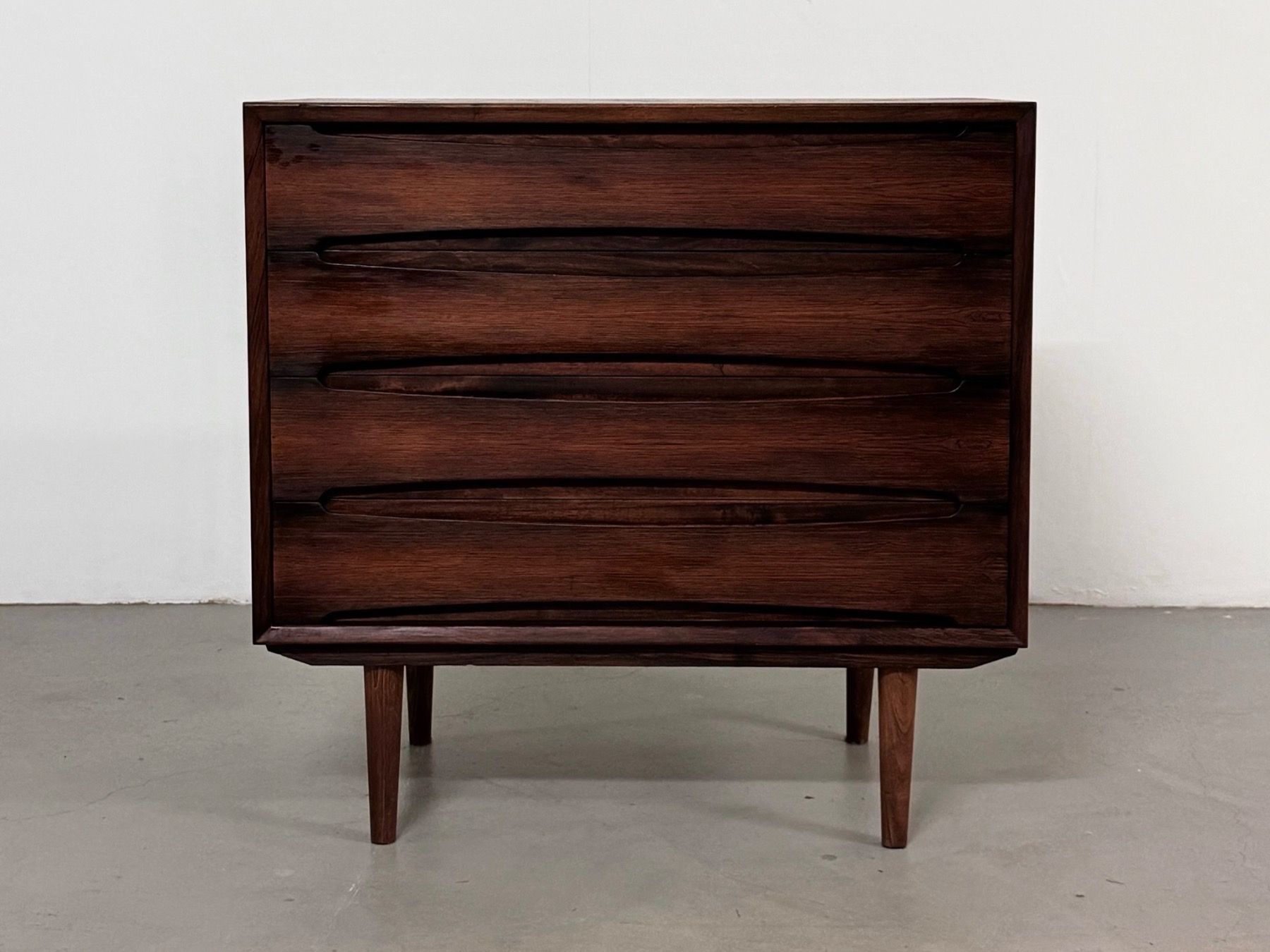 Cassettiere: MCM palisander Kommode Vodder Denmark 60s – Usato da Basel venduto da MidMod20C 5