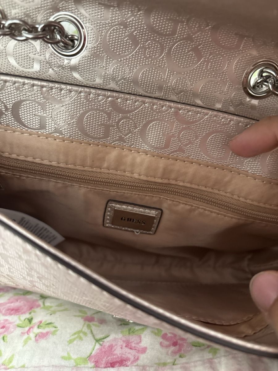 Guess Borse da donna: Guess Tasche  – Usato da Dübendorf venduto da ame_g69g 5