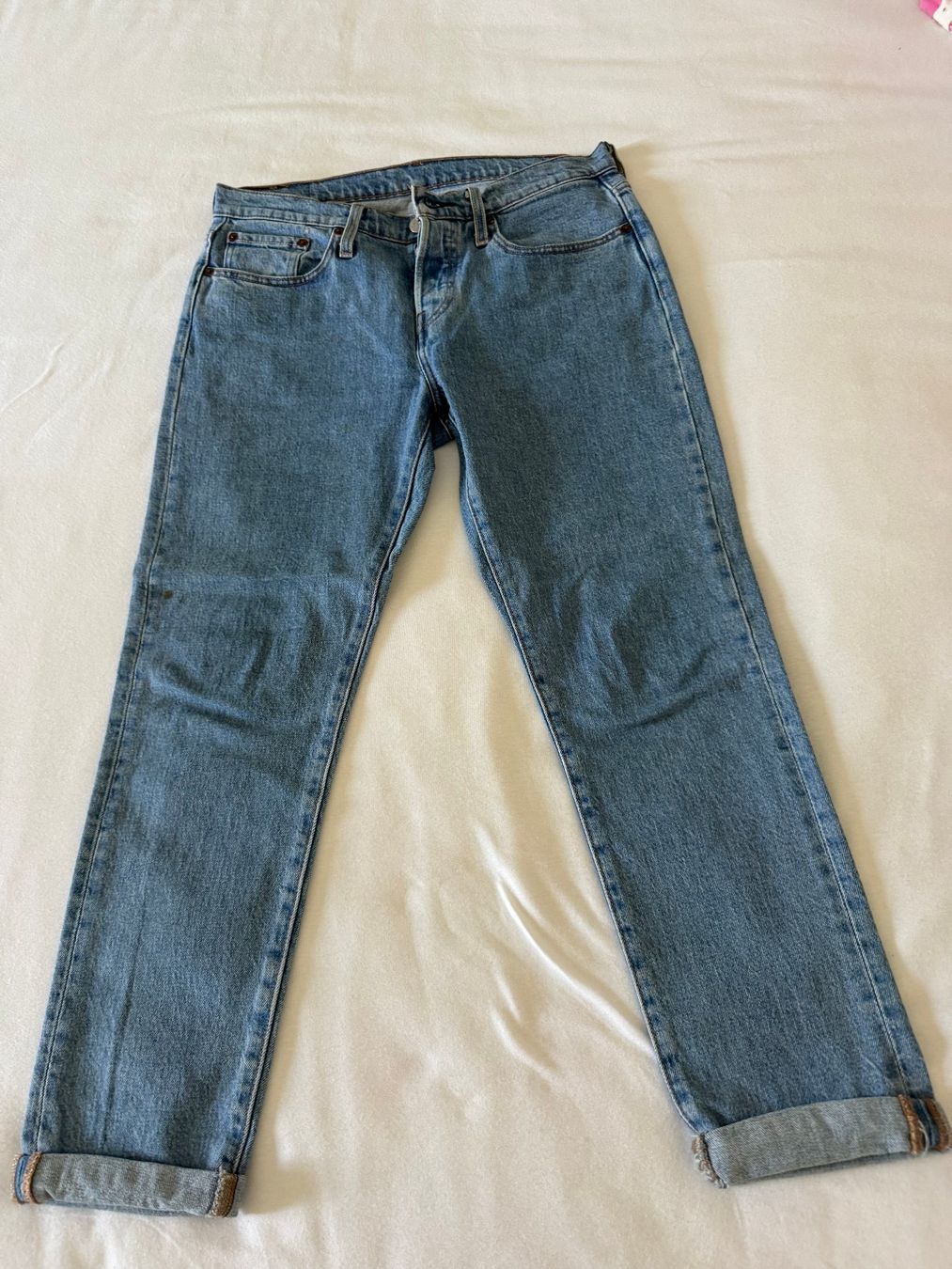 Levi's Jeans: Levi's - Jeans 501 T – Nuovo (secondo la descrizione) da Zürich venduto da odi_ldv8