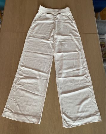 Pantalon Zara beige clair - élégant et confortable - S