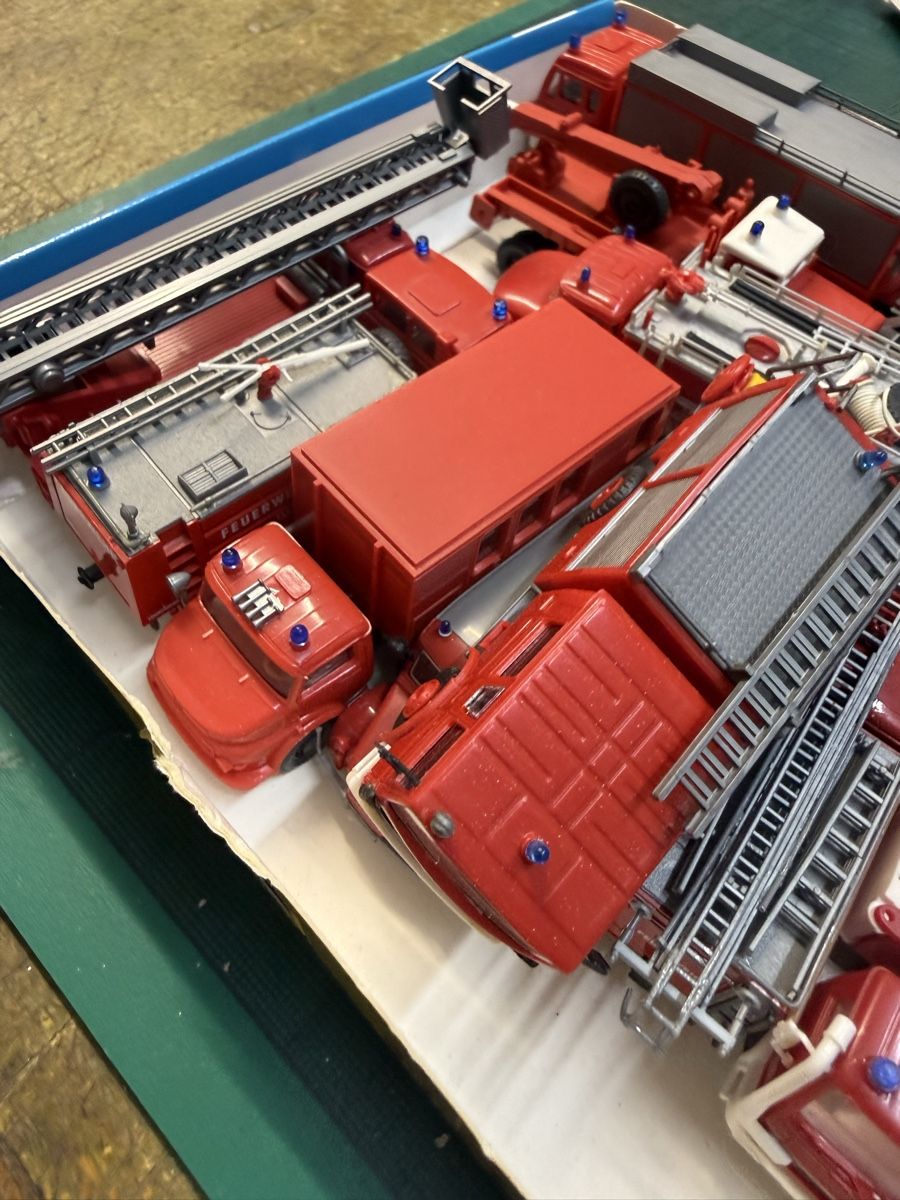 Modellini d'auto: Modellautos Feuerwehr Sammlung  11 stk – Usato da Russikon venduto da Danielr5310 3