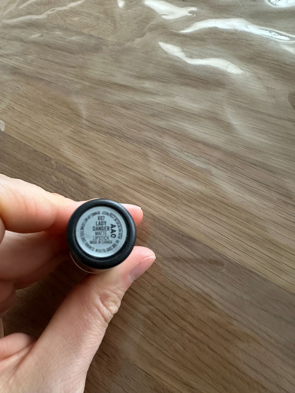Mac Cosmetics Make-up: Mac matte lipstick Lady Danger 607 – Nuovo (secondo la descrizione) da Courgevaux venduto da Qwertz111320 2