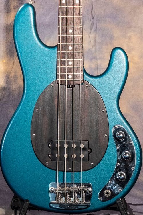 Music Man Musikinstrumente: Music Man Stingray SUB_made in USA 2003 – Gebraucht aus Basel von RBollack 2