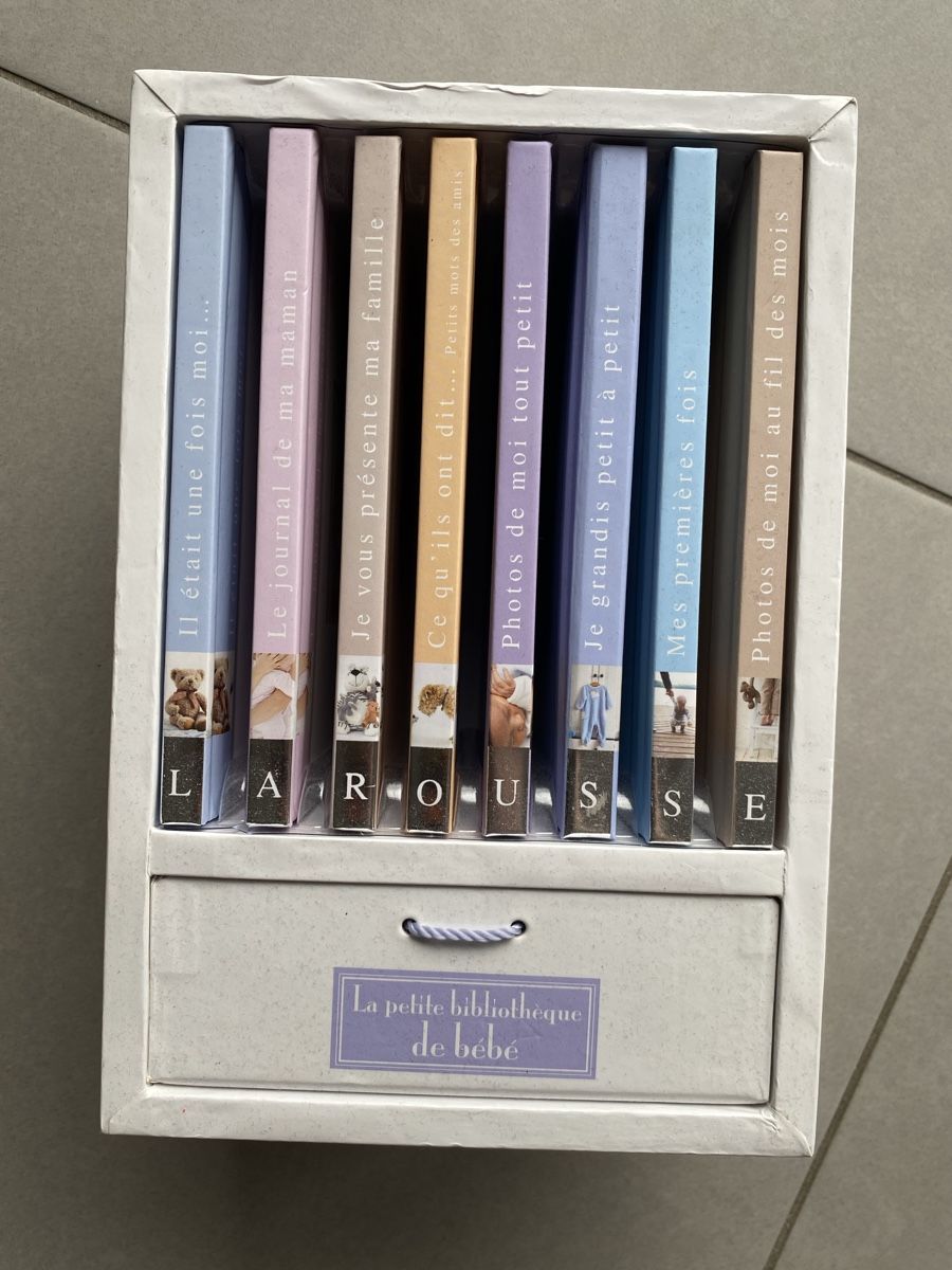 Libri: La petite bibliothèque de bébé de Larousse – Nuovo e nell'imballaggio originale da Corcelles près payerne venduto da jas76
