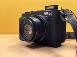 Nikon Coolpix P7700 Zoomkamera Reisekamera