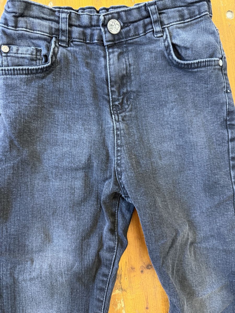 Pantaloni: Kinder Jeans mit Bündchen 116/122 – Usato da Gurmels venduto da SwissShop21 1