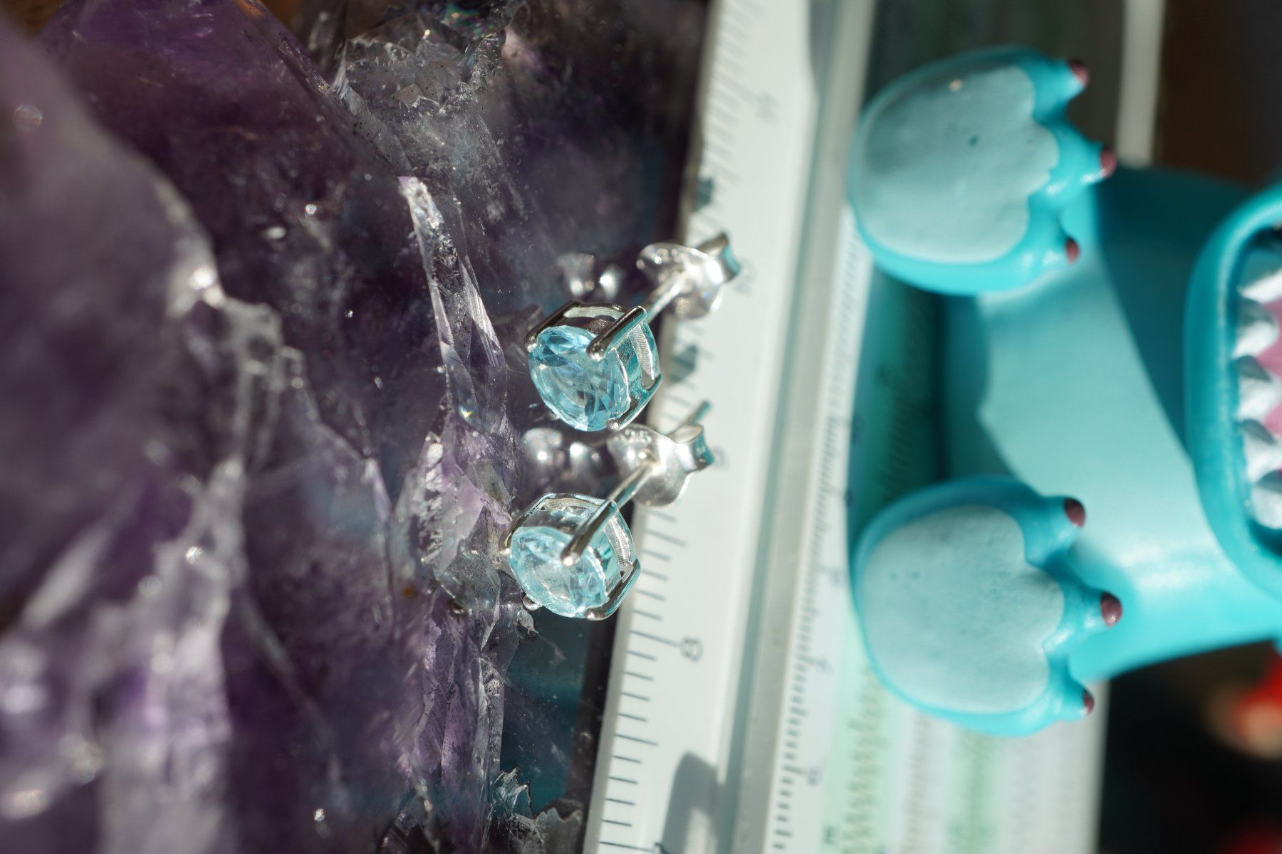 Orecchini pendenti & Orecchini a lobo: Topas Blau  5mm   Ohrstecker Facettiert   Silber – Nuovo e nell'imballaggio originale da Eschenbach SG venduto da topstone 5