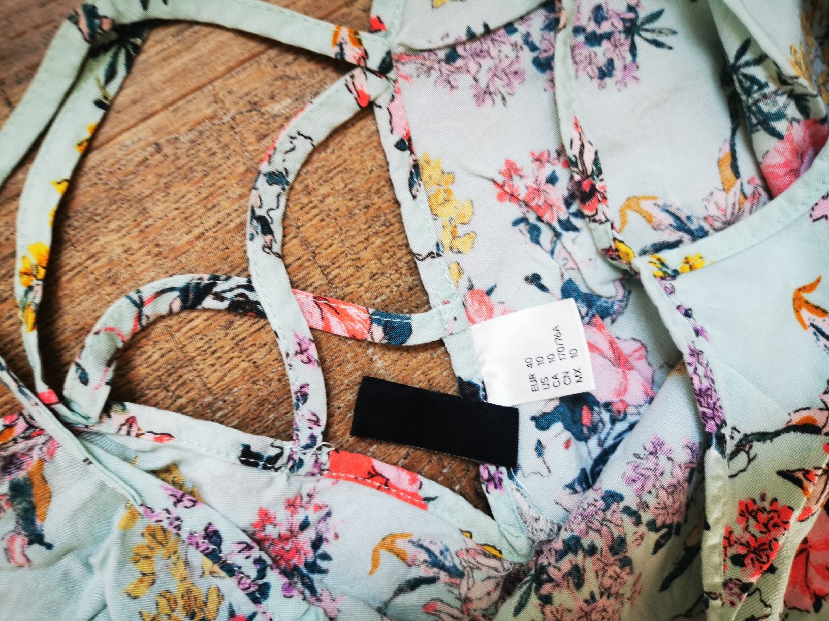 H&M Tute: Sommer Jumpsuit Gr. 40, Blumenmuster, luftig leicht – Nuovo (secondo la descrizione) da Balsthal venduto da Leila_Luna 1