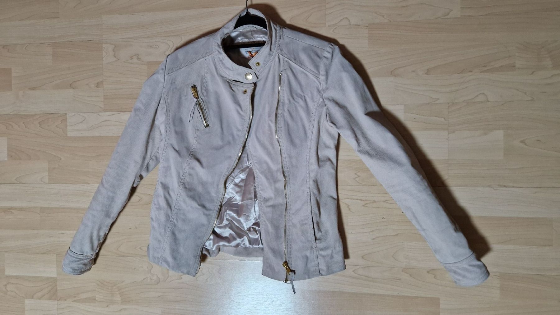 Stradivarius Giacche: Hellbeige Damen Lederjacke von Stradivarius – Usato da Glattpark Opfikon venduto da sil_rv2k