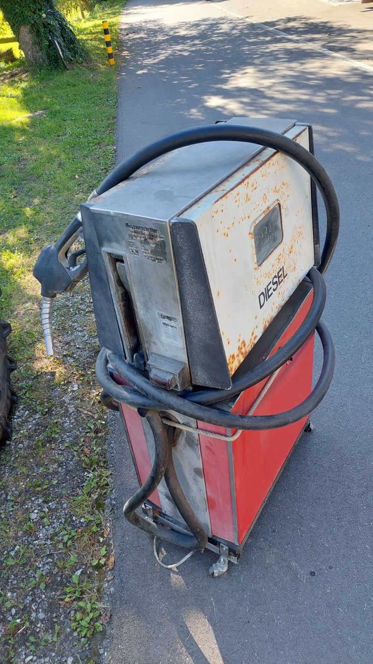 Altre raccolte & rarità: GILBARCO Diesel Zapfsäule / Tanksäule – Usato da Othmarsingen venduto da Lanz05 5